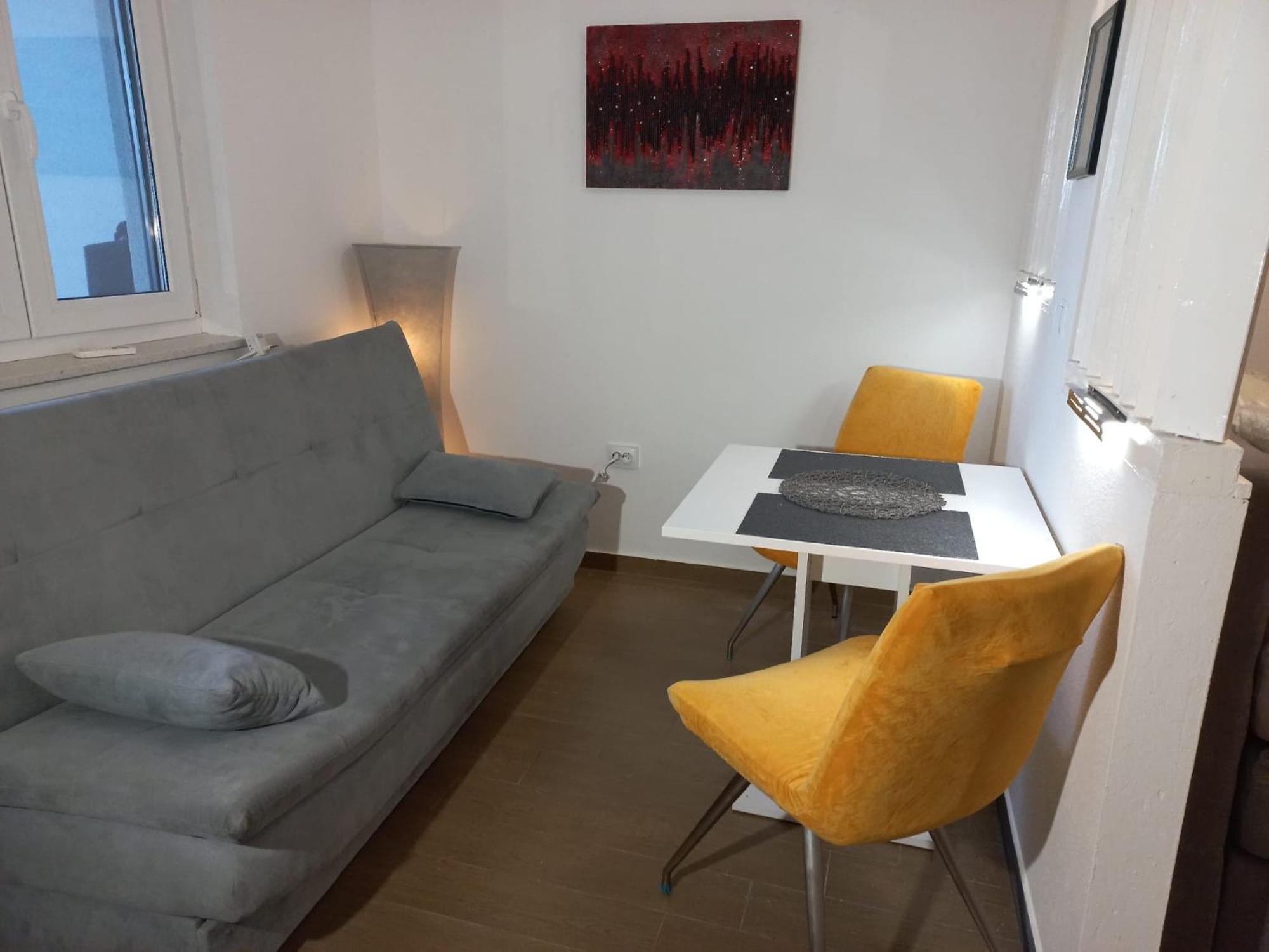 Studio Apartment With Pool 普拉 外观 照片