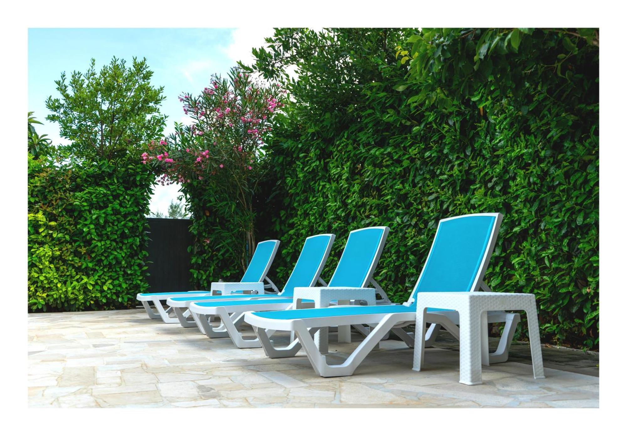 Studio Apartment With Pool 普拉 外观 照片